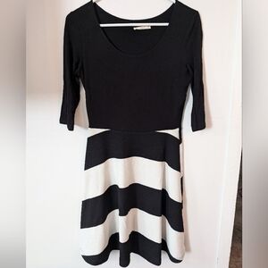 3 for $12 Clearance‎ Le Lis Black and White Knee-Length Fit and Flare Dress
